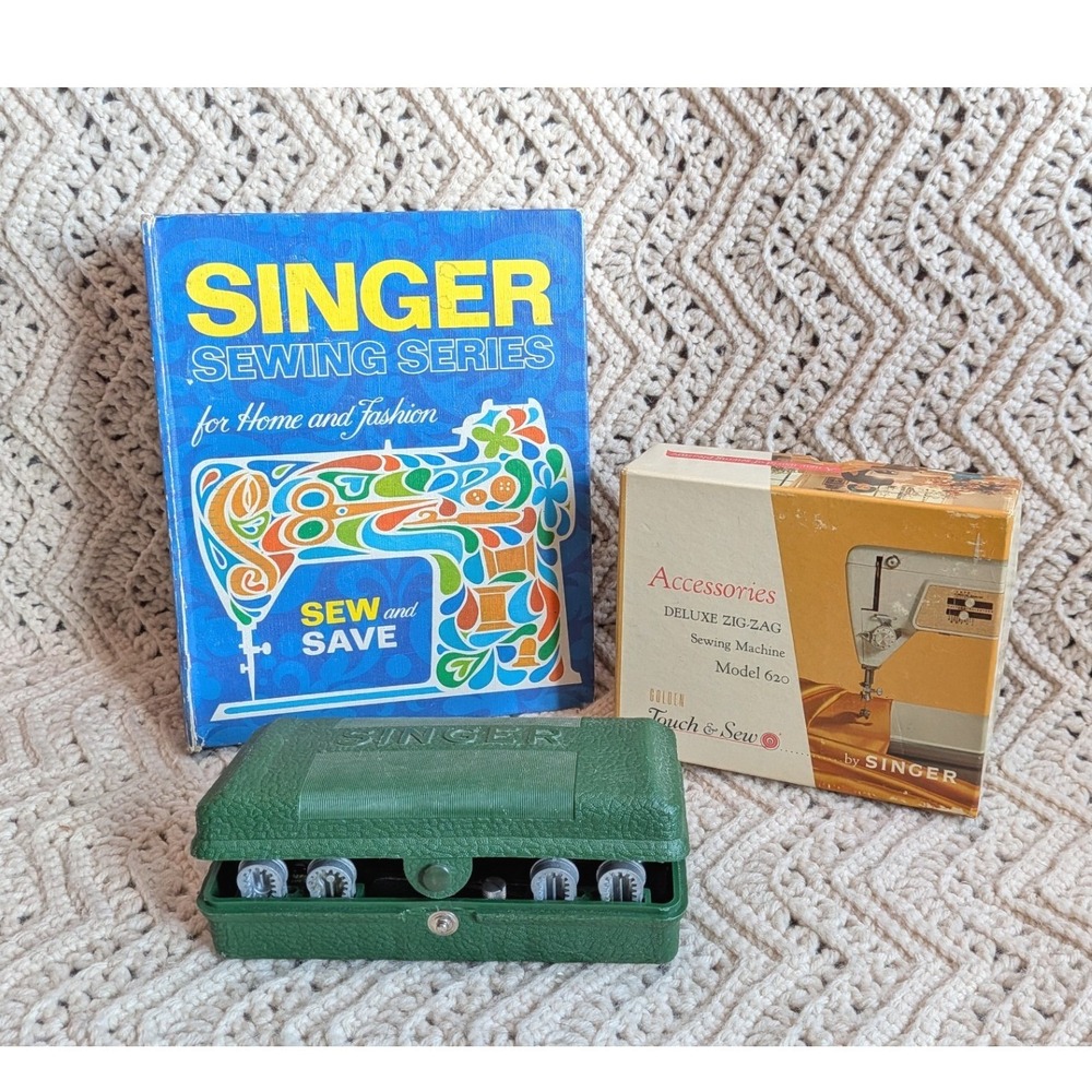 Vintage Singer Sewing Lot Buttonholer Model 620 Accessories 1972 Sewing Book